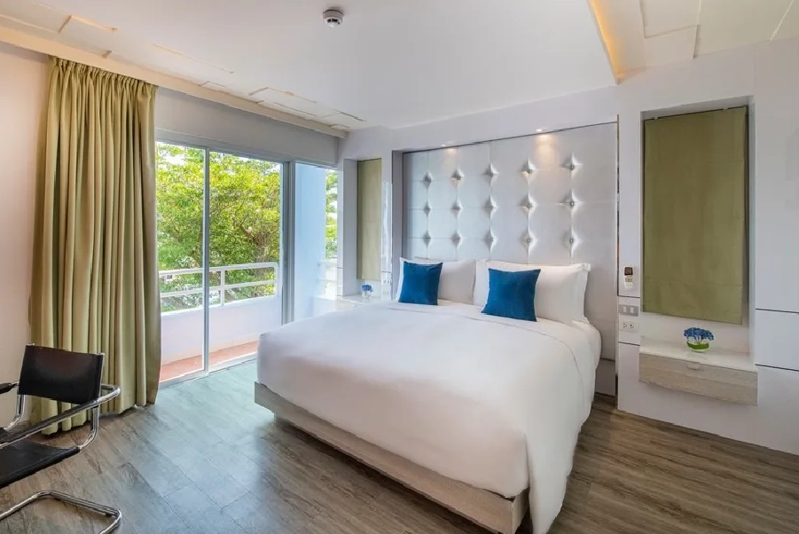 Marina Superior Room