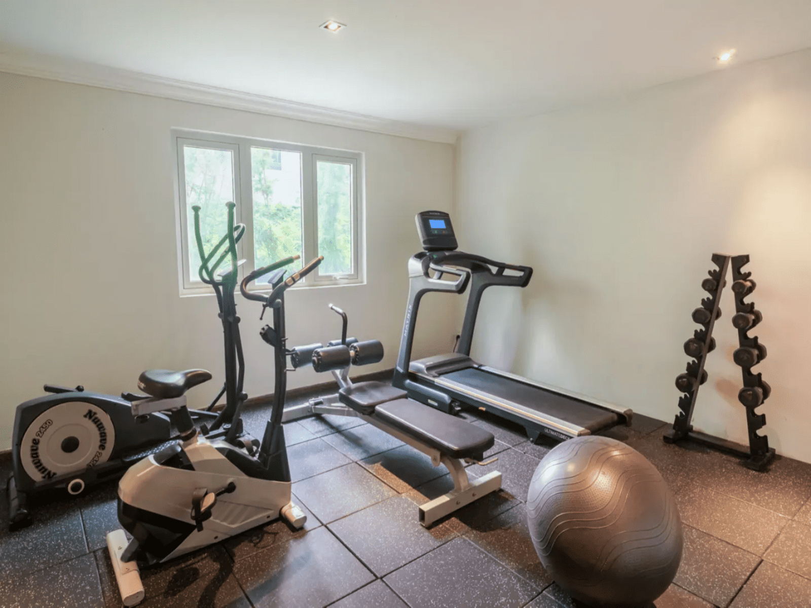 Cochin Sang - Gym